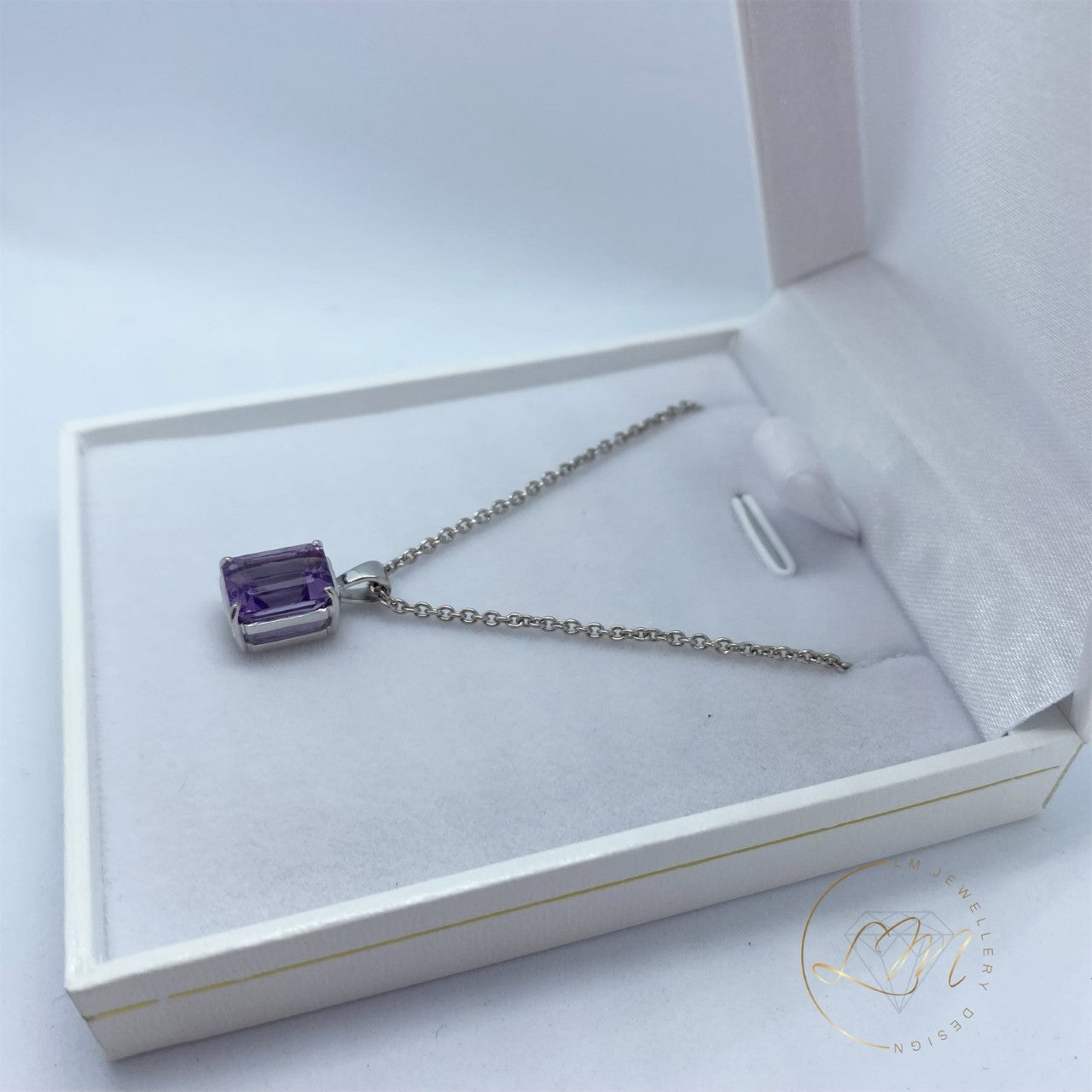 9ct White Gold Amethyst Necklace