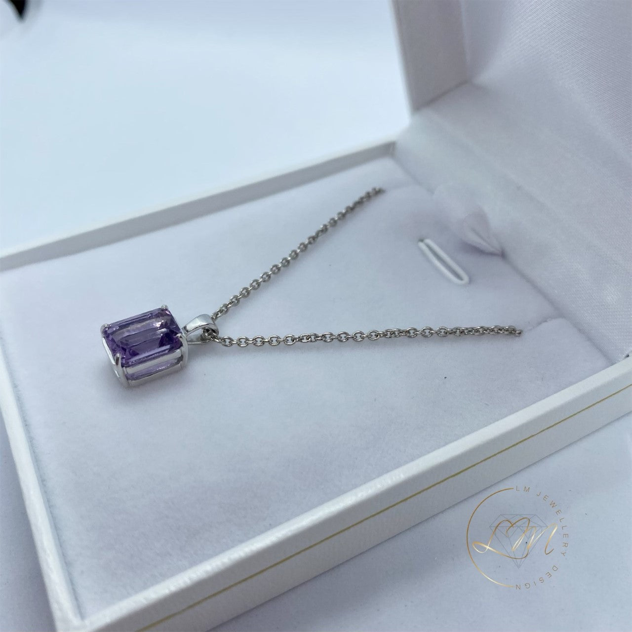 9ct White Gold Amethyst Necklace