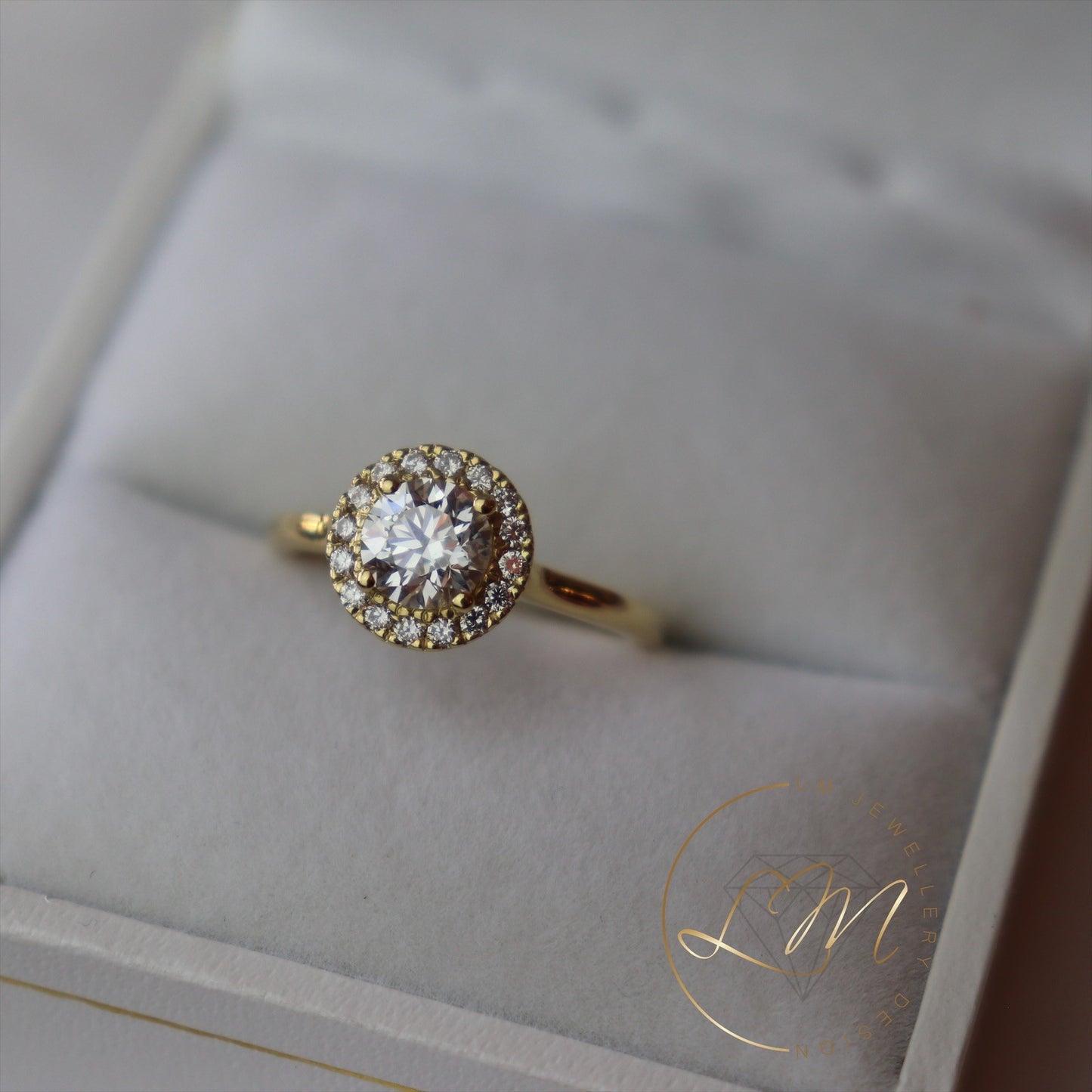 18ct Yellow Gold Diamond Halo Ring