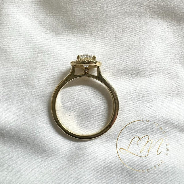 18ct Yellow Gold Diamond Halo Ring