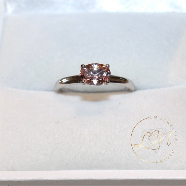 9ct White Gold Oval Morganite Ring